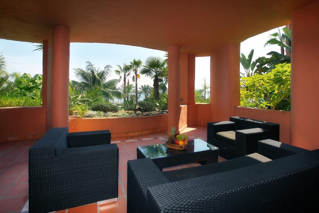 Bahia Beach Apartments Estepona Rum bild